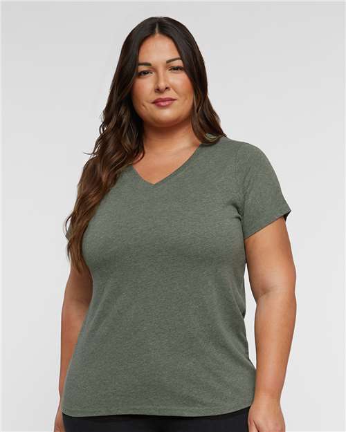 Curvy Collection Women's Fine Jersey V-Neck Tee